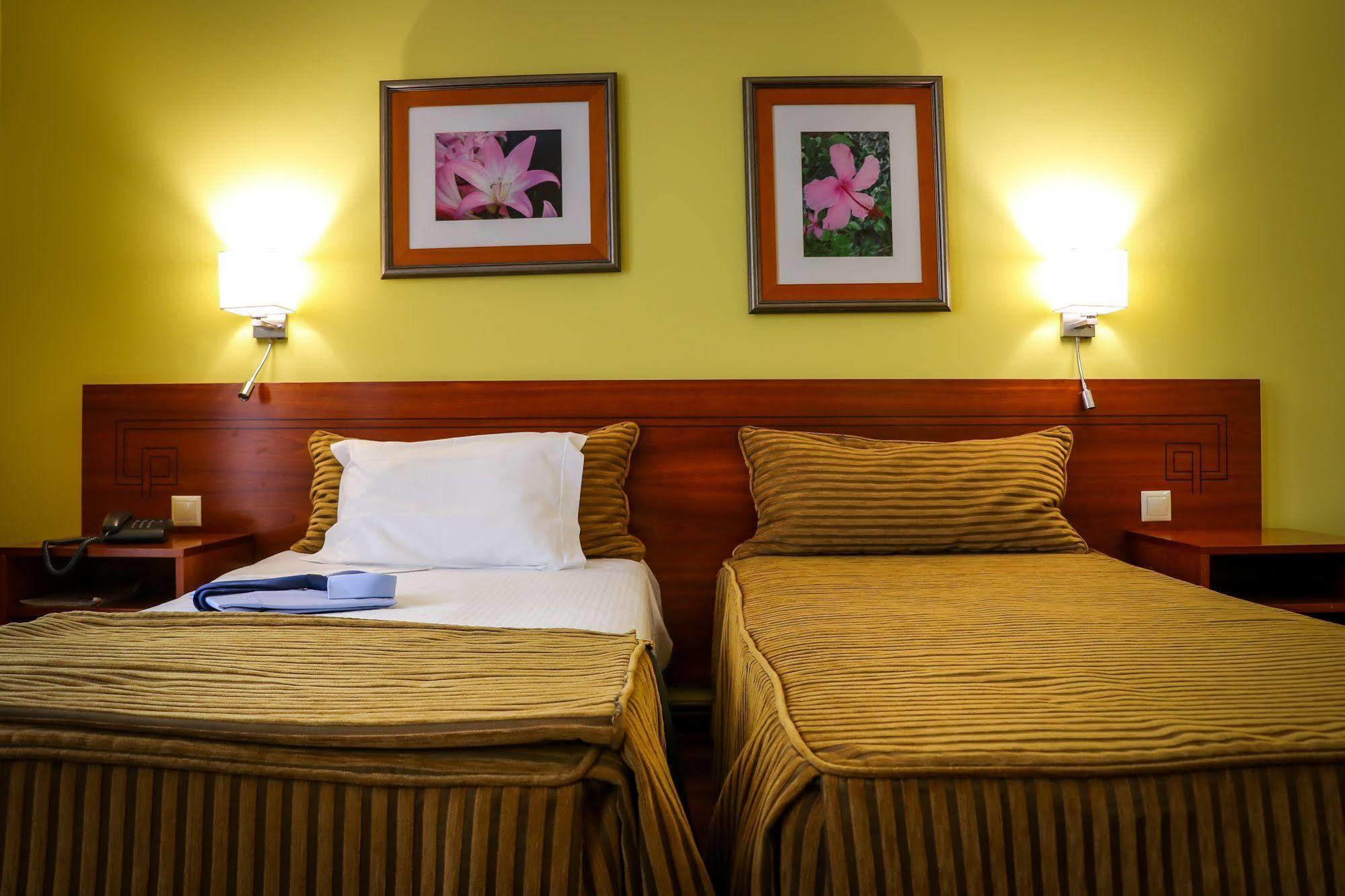 Hotel Camoes Ponta Delgada Exteriér fotografie